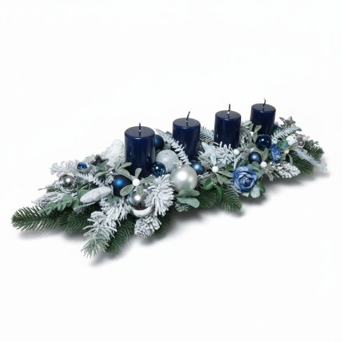 Adwentowy stroik na stół niebieski ze świecami  w sklepie Dedekor.pl